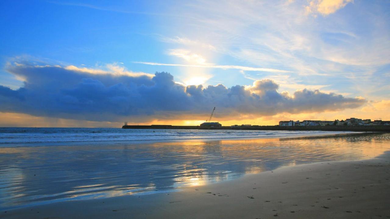 Hotel Rose And Crown Porthcawl Exterior foto